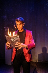 Afbeelding › Goochelaar Lucas